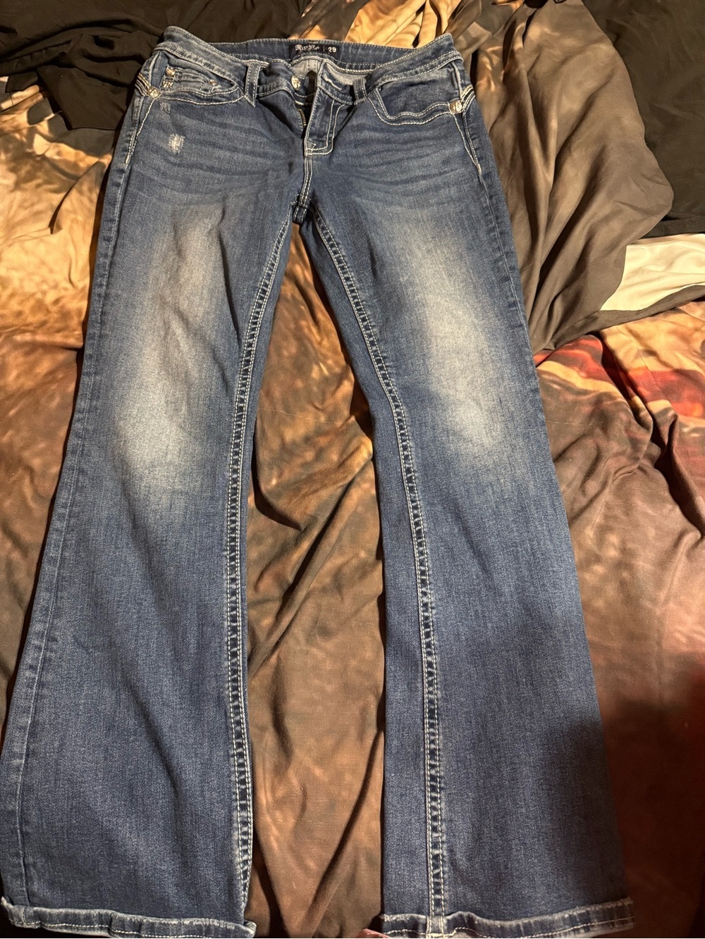 Miss Me 29x32 Women's Distressed Bootcut Jeans in Medium Blue Wash